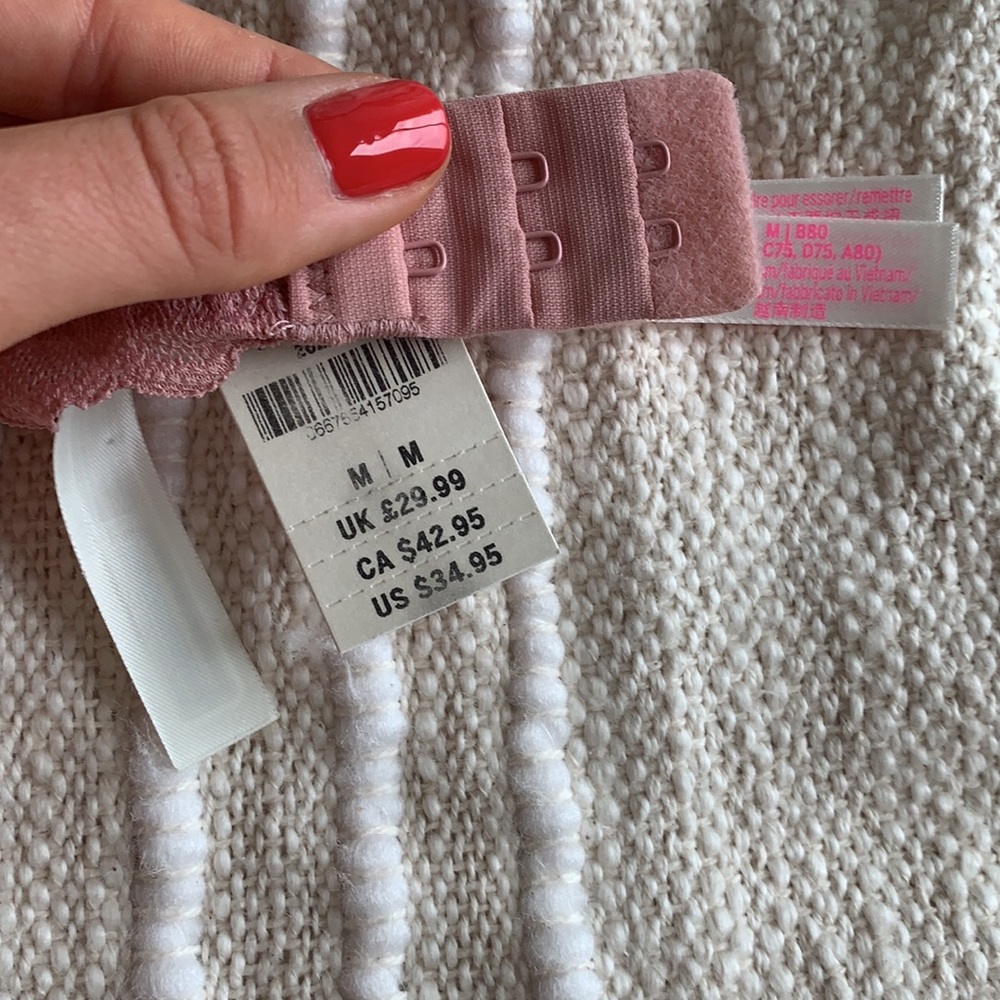 Pink padded bralette, new with tags. - Picture 3 of 4